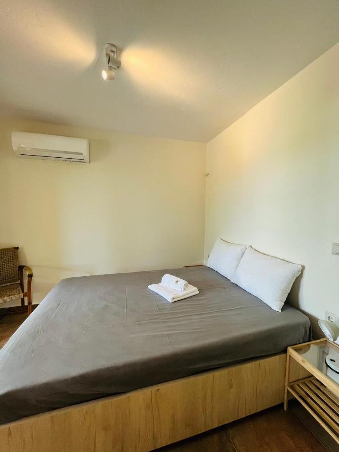 Gargarou Residences Kómboi Zewnętrze zdjęcie
