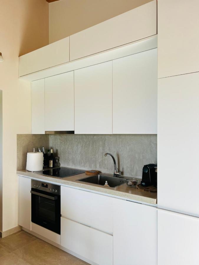 Gargarou Residences Kómboi Zewnętrze zdjęcie